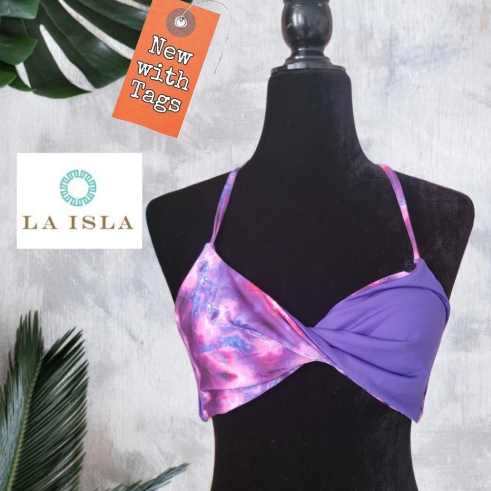 NWT/ La Isla Twisted Bikini Top